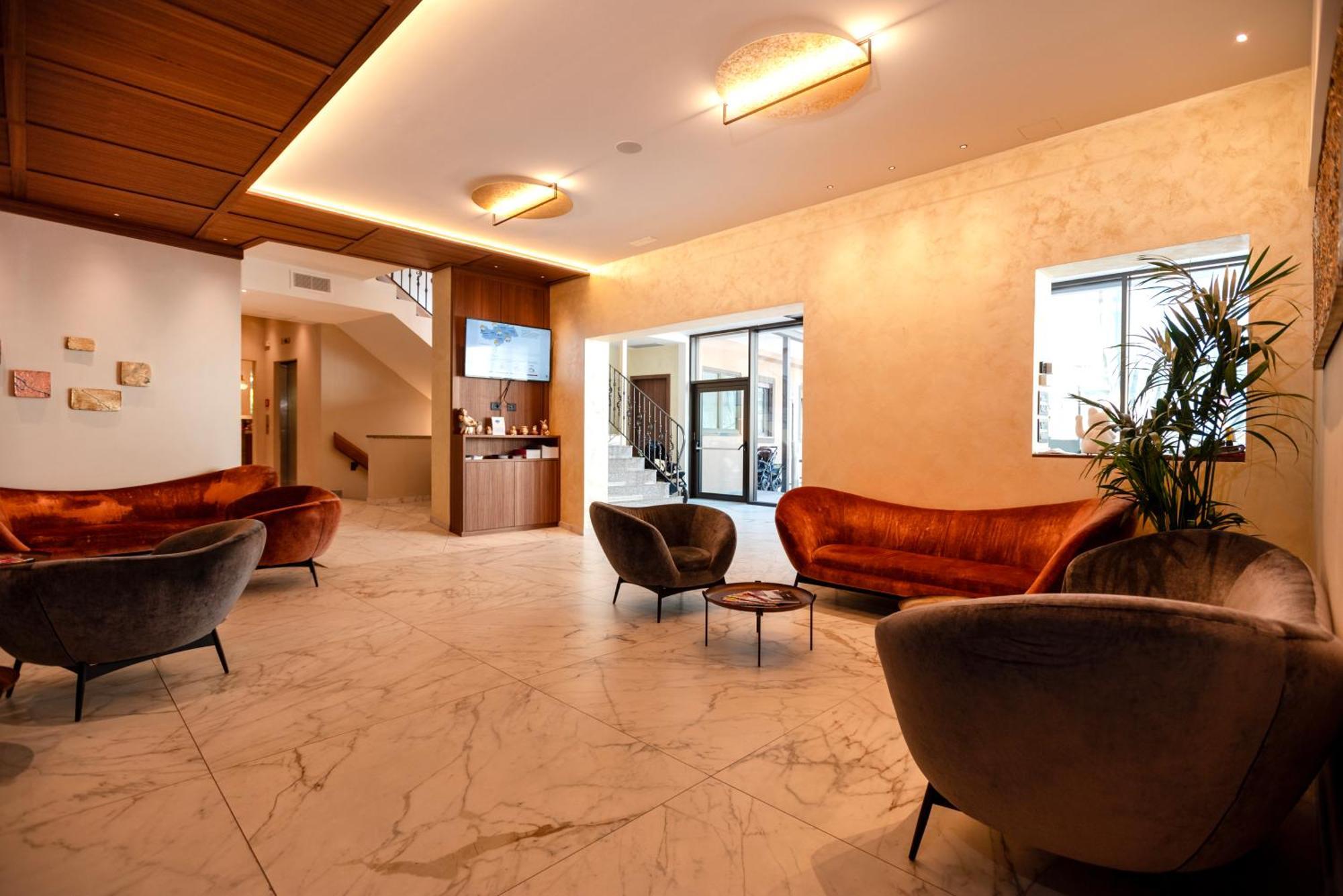 Hotel Chrys Bolzano Eksteriør billede